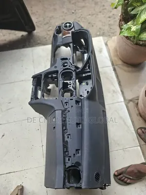 Skeleton Dashboard GLK 350