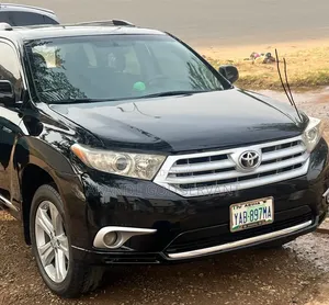 Toyota Highlander 2013 Black