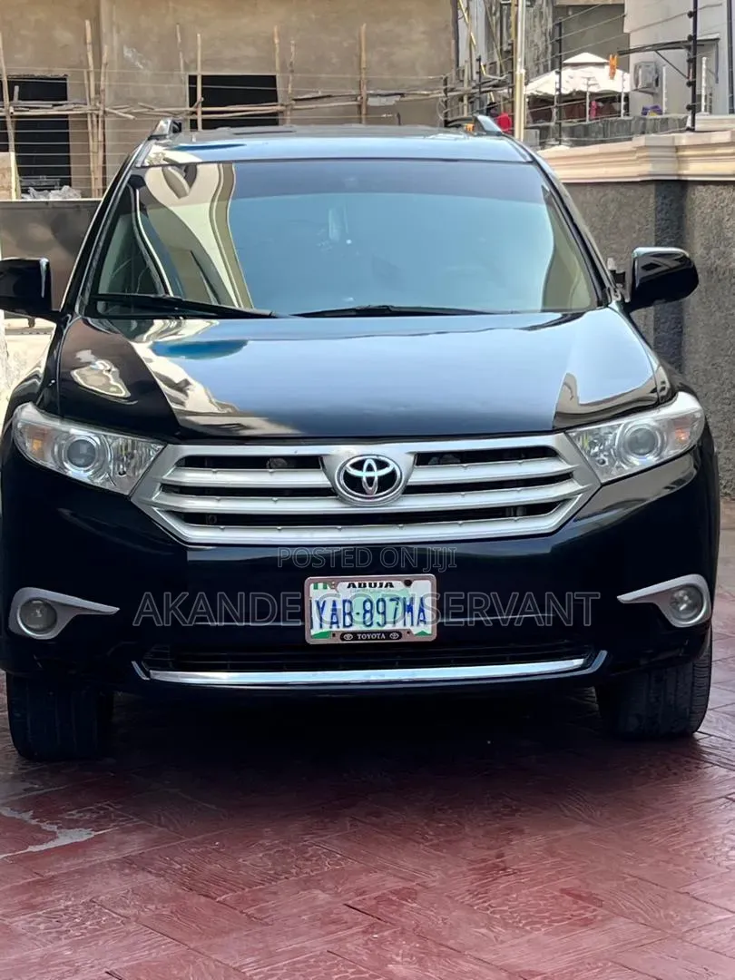 Toyota Highlander 2013 Black
