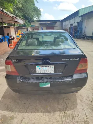 Toyota Corolla 2005 Black