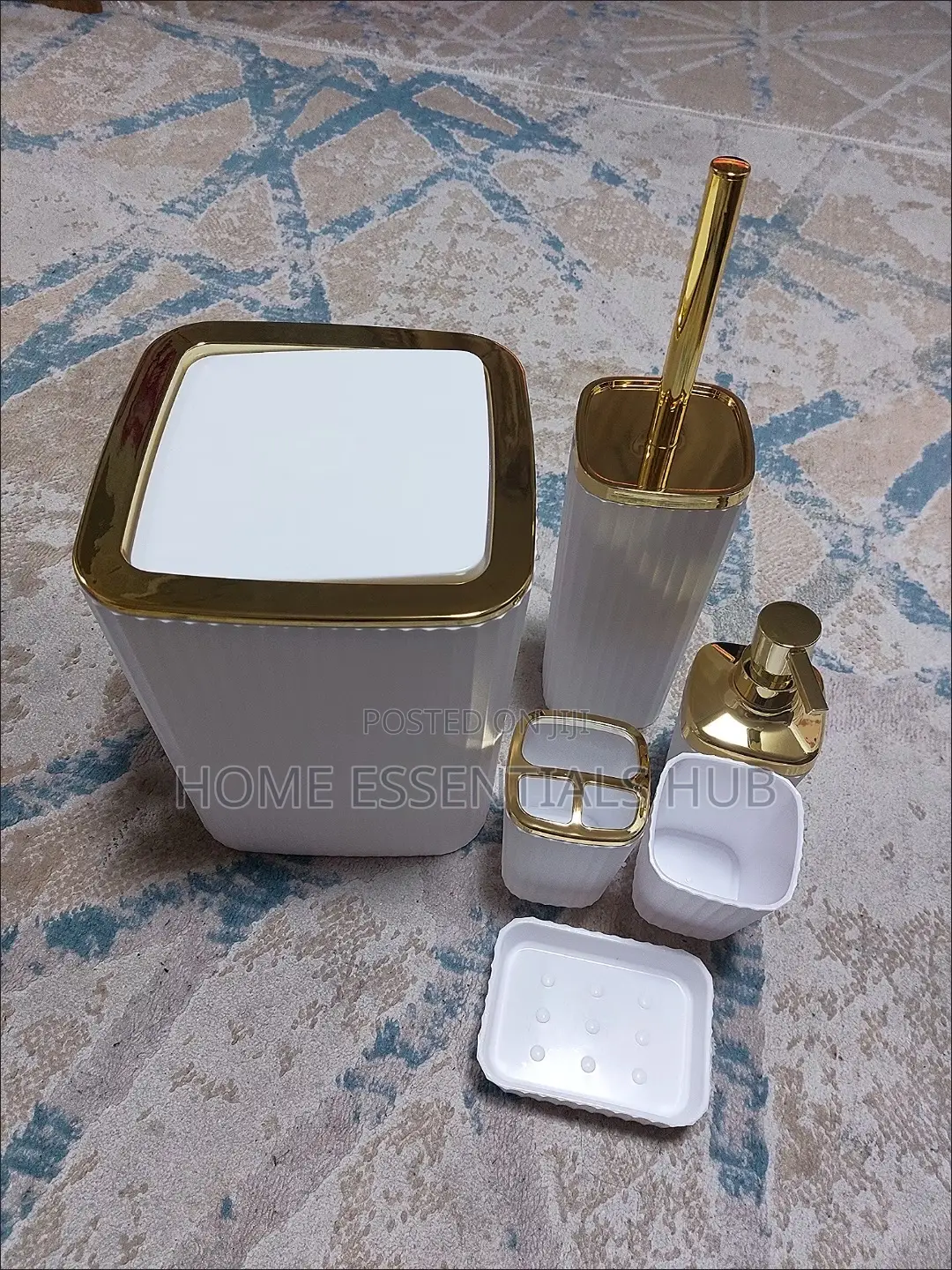 6 Pieces Electroplated Bathroom Set