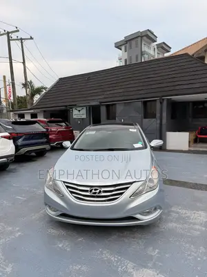 Hyundai Sonata Limited Sedan FWD (2.4L 4cyl 6A) 2012 Blue