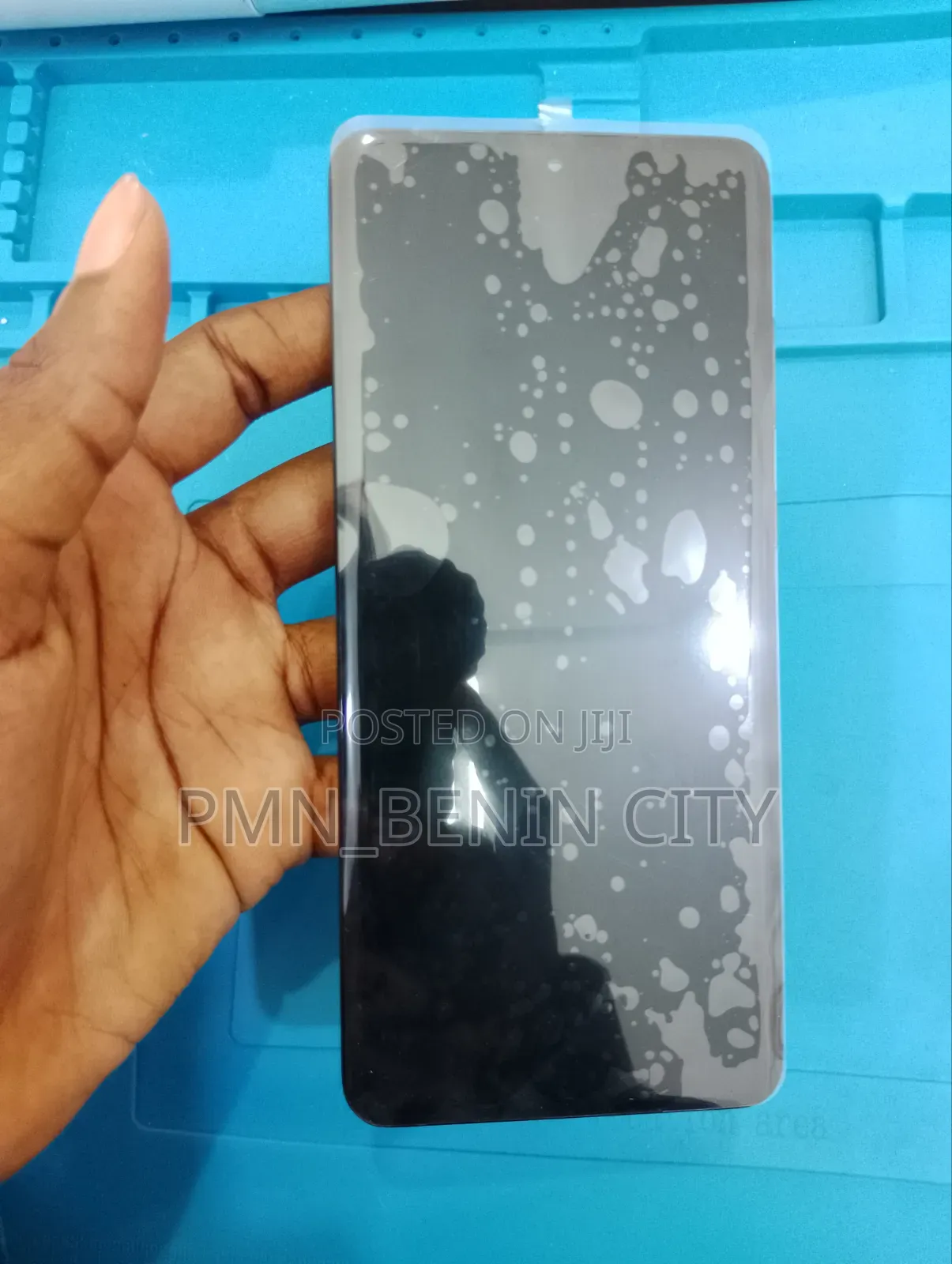 Samsung Galaxy S20 Plus Oled Screen With Frame.