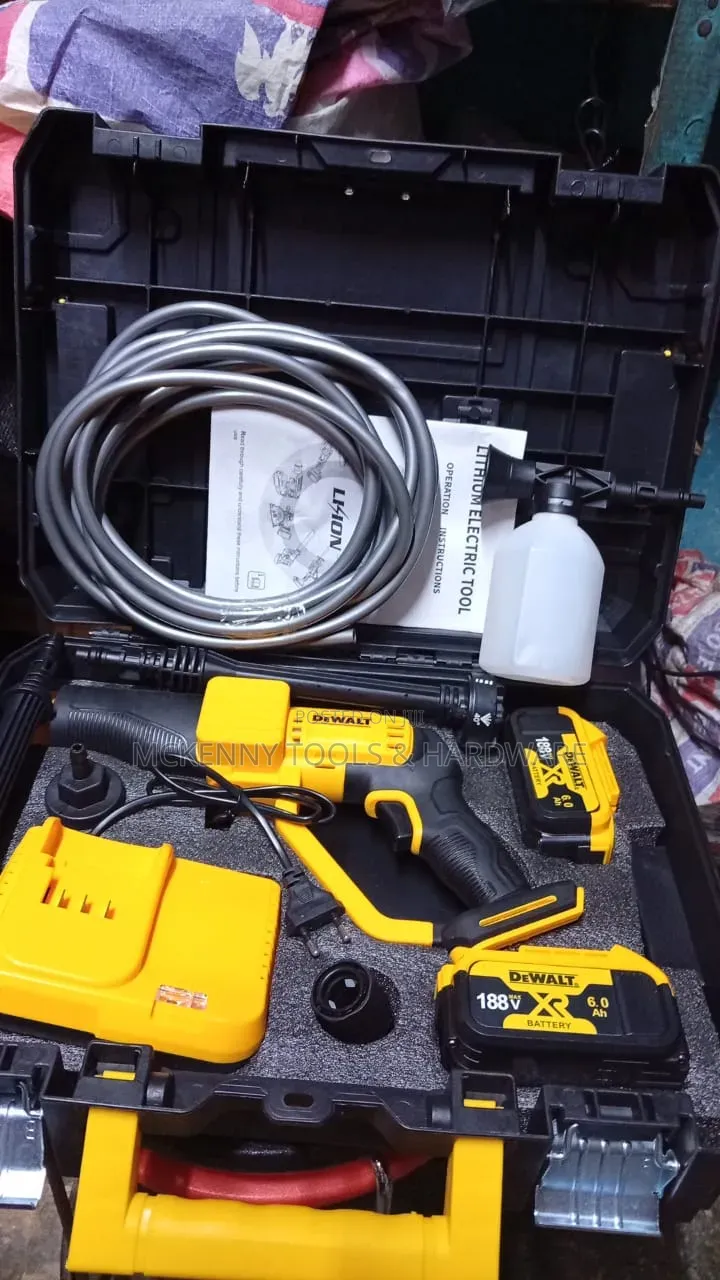 Dewalt Cordless Power Cleaner Kit