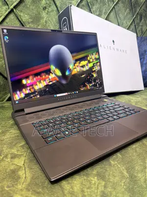 Laptop Alienware M16 R1 16GB Intel Core i7 SSD 1T
