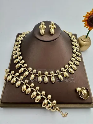 A Fine Quality Jewelry