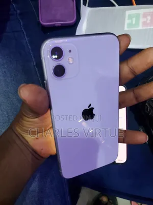 Apple iPhone 11 64 GB Purple