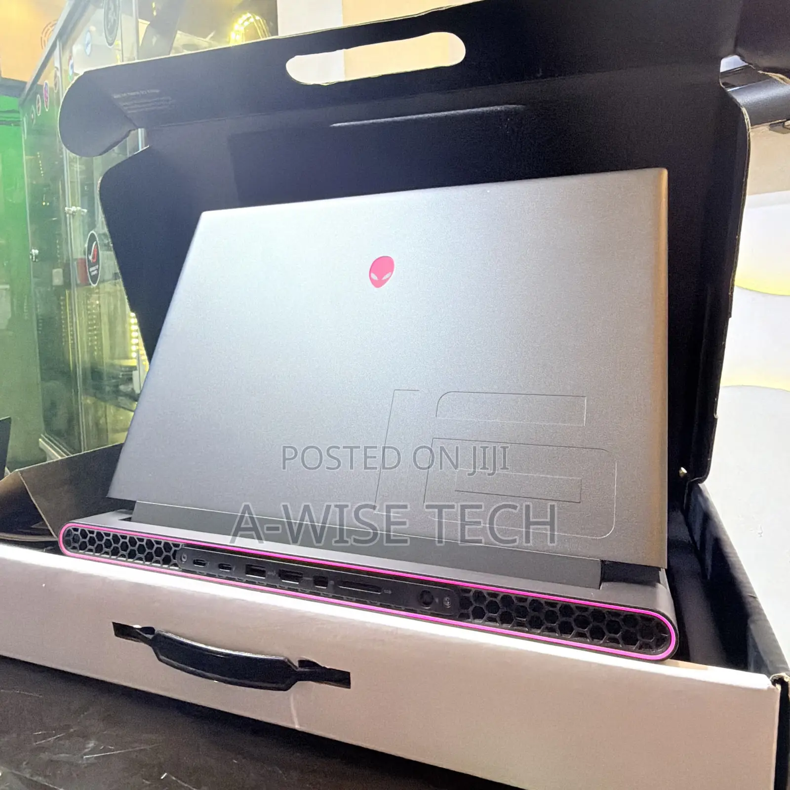 Laptop Alienware M16 R1 16GB Intel Core i7 SSD 1T