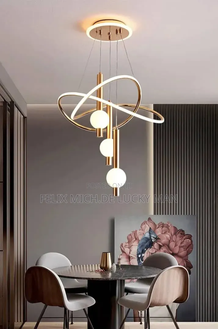 Modern Gold-Finished Led Chandelier With Interconnected Rings