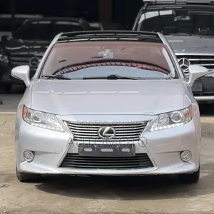 Lexus ES 350 FWD 2014 Silver