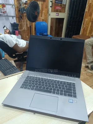 Laptop HP ZBook Studio G5 16GB Intel Core i7 SSD 512GB