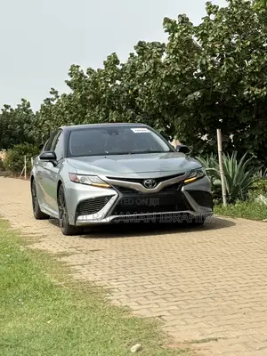 Toyota Camry 2023 Silver