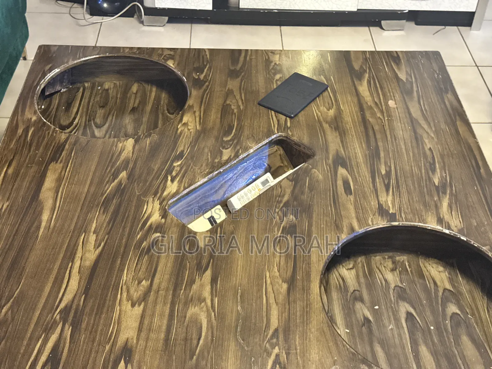 Furniture Table