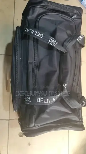 Delilal Travelling Bag