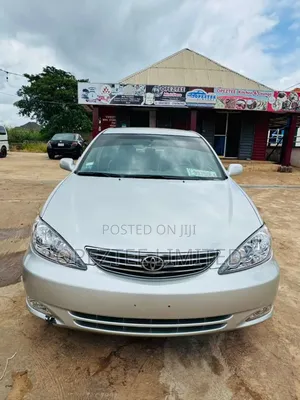 Toyota Camry SE V6 4dr Sedan (3.3L 6cyl 5A) 2006 Silver
