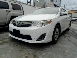 Toyota Camry 2014 White