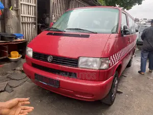Volkswagen Transporter 2001 Red