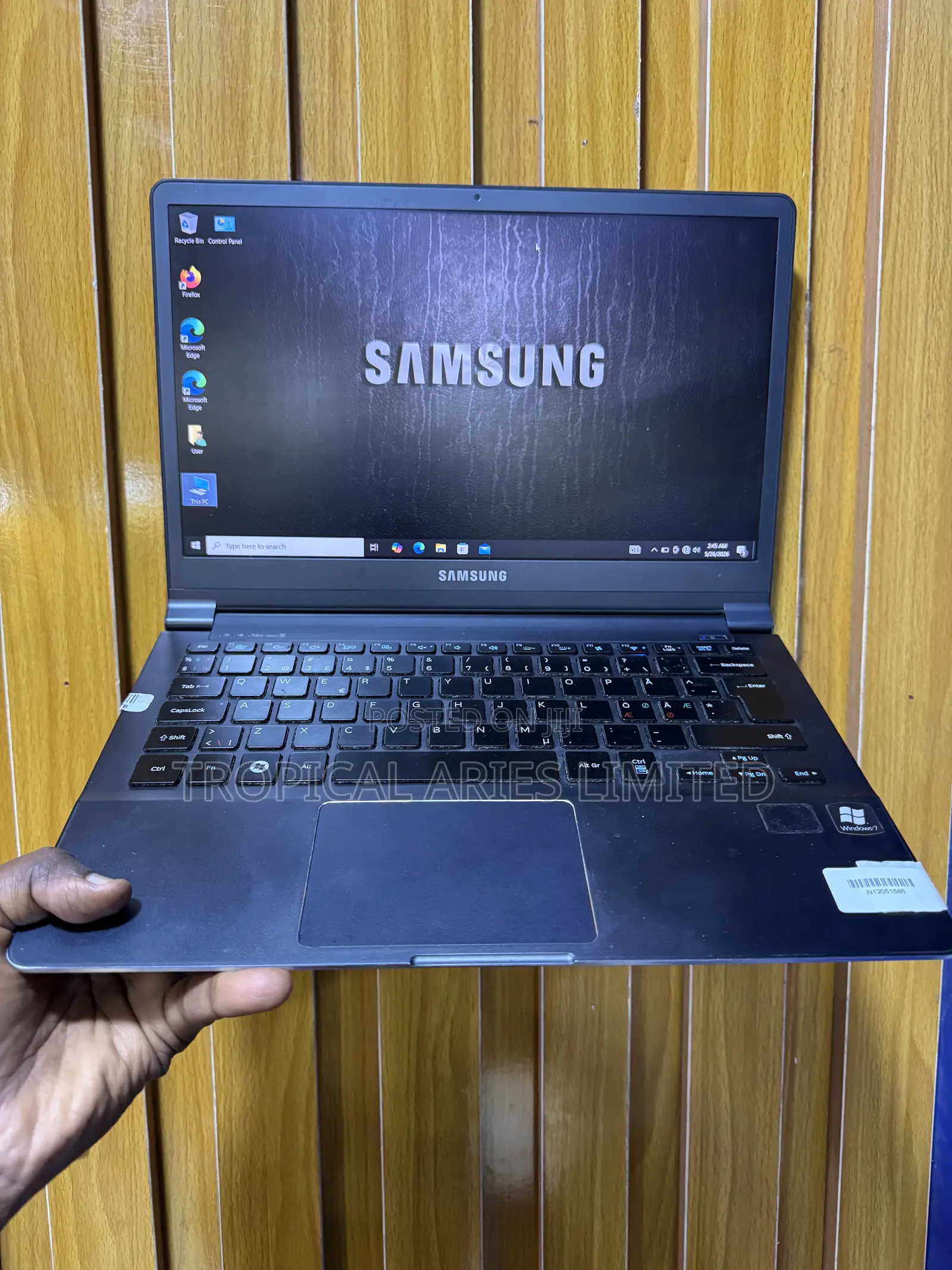 Laptop Samsung 4GB Intel Core i7 SSD 128GB