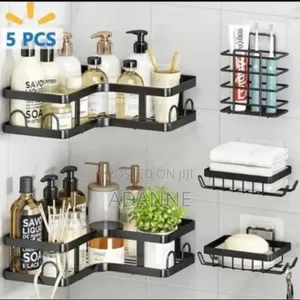 Adanneessentials