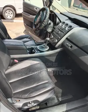 Mazda CX-7 2010 Silver