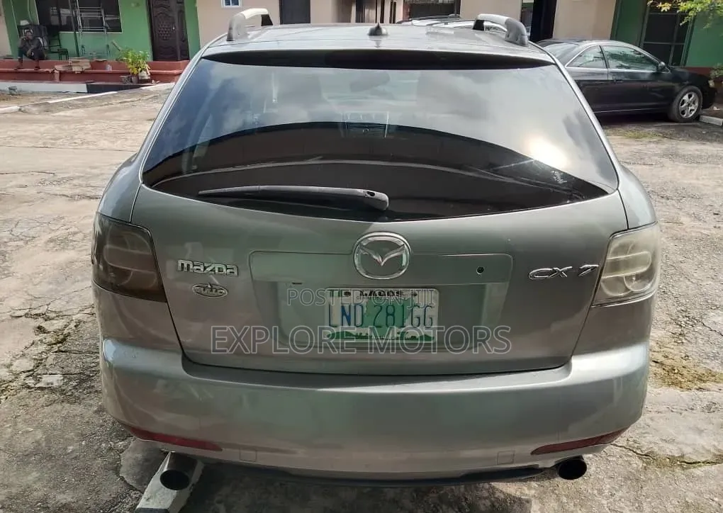 Mazda CX-7 2010 Silver