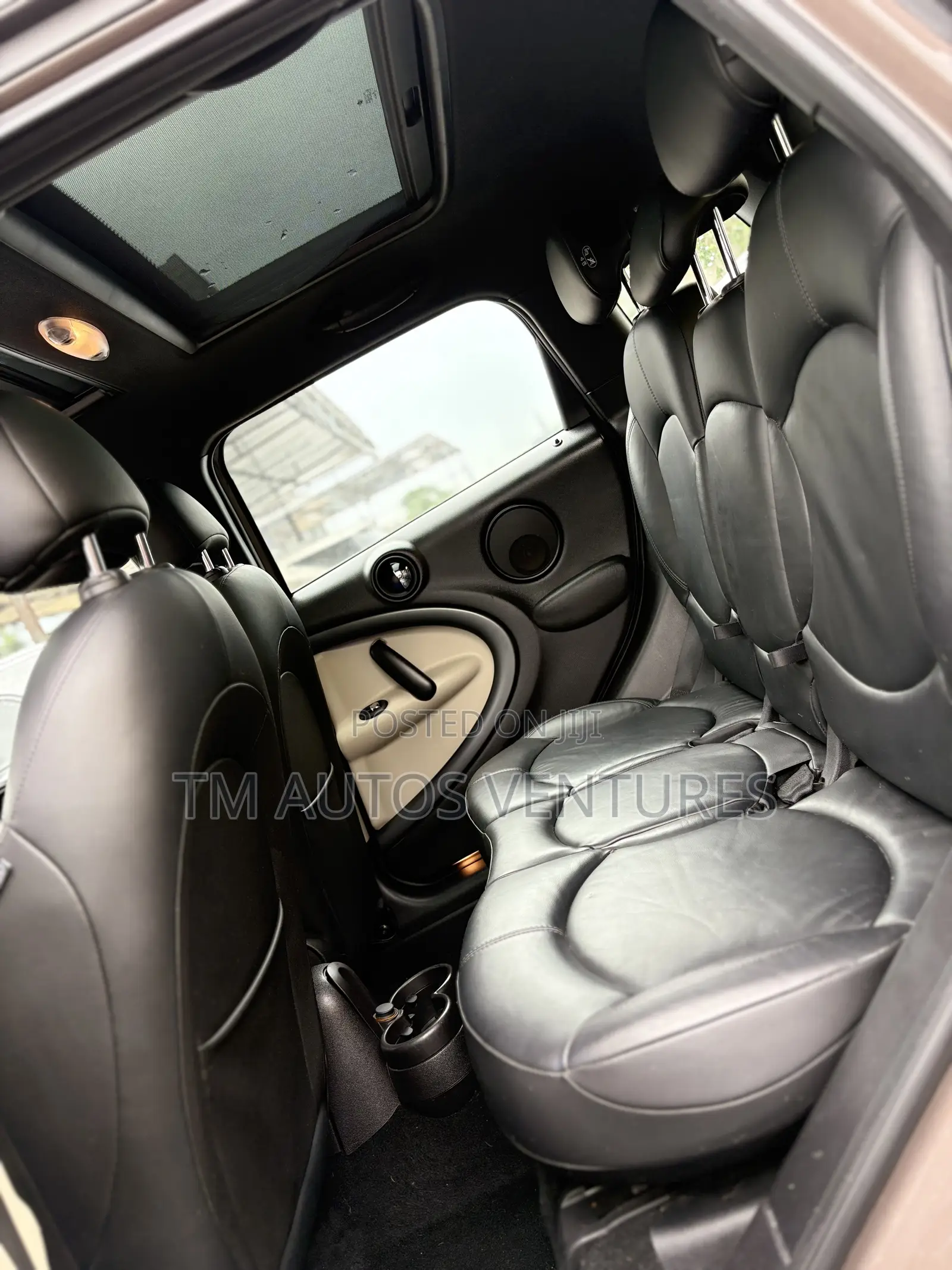 Mini Cooper 2014 Brown