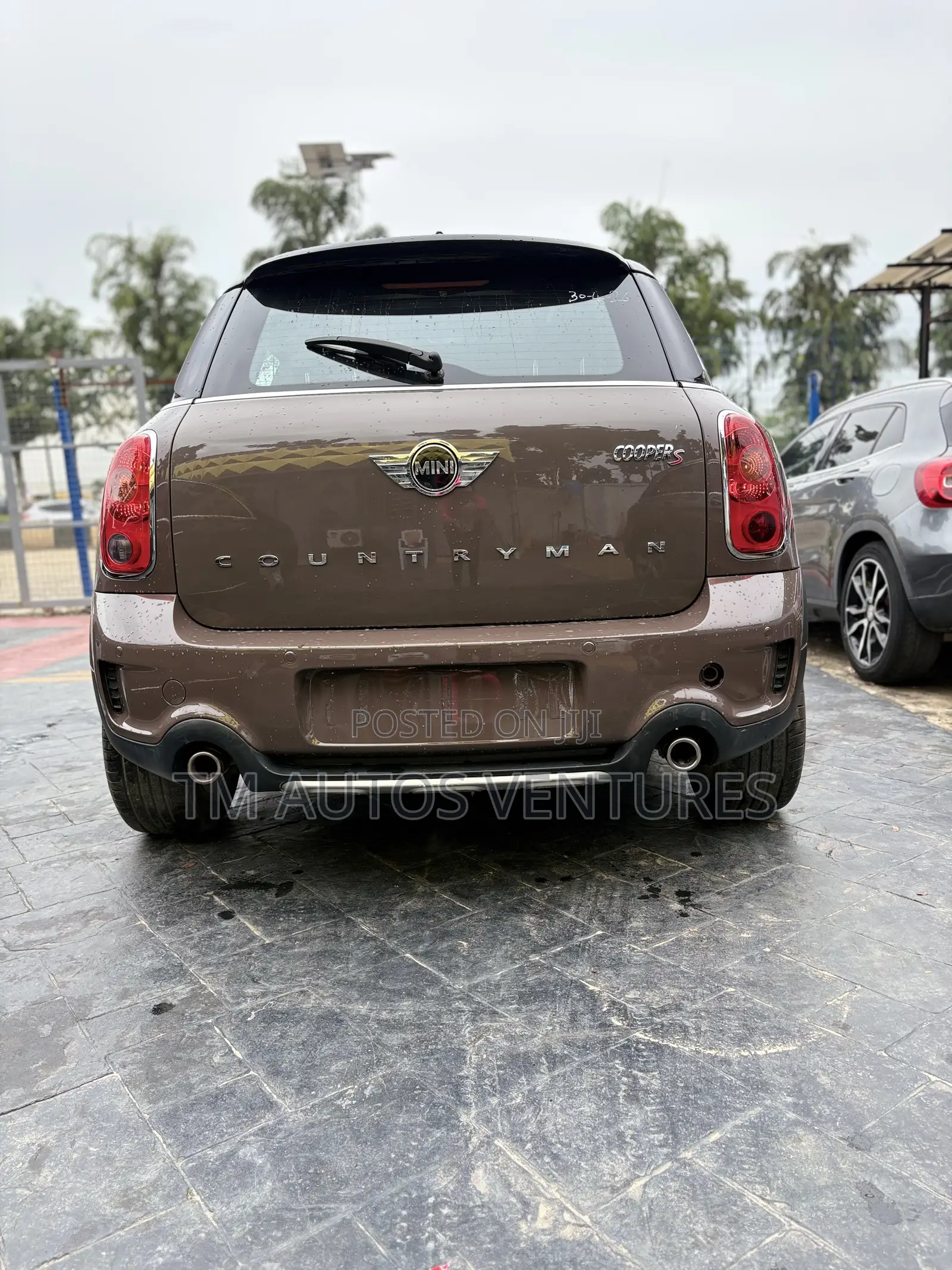 Mini Cooper 2014 Brown