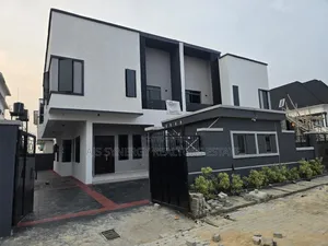 4bdrm Duplex in Sunshine Garden, Sangotedo for sale