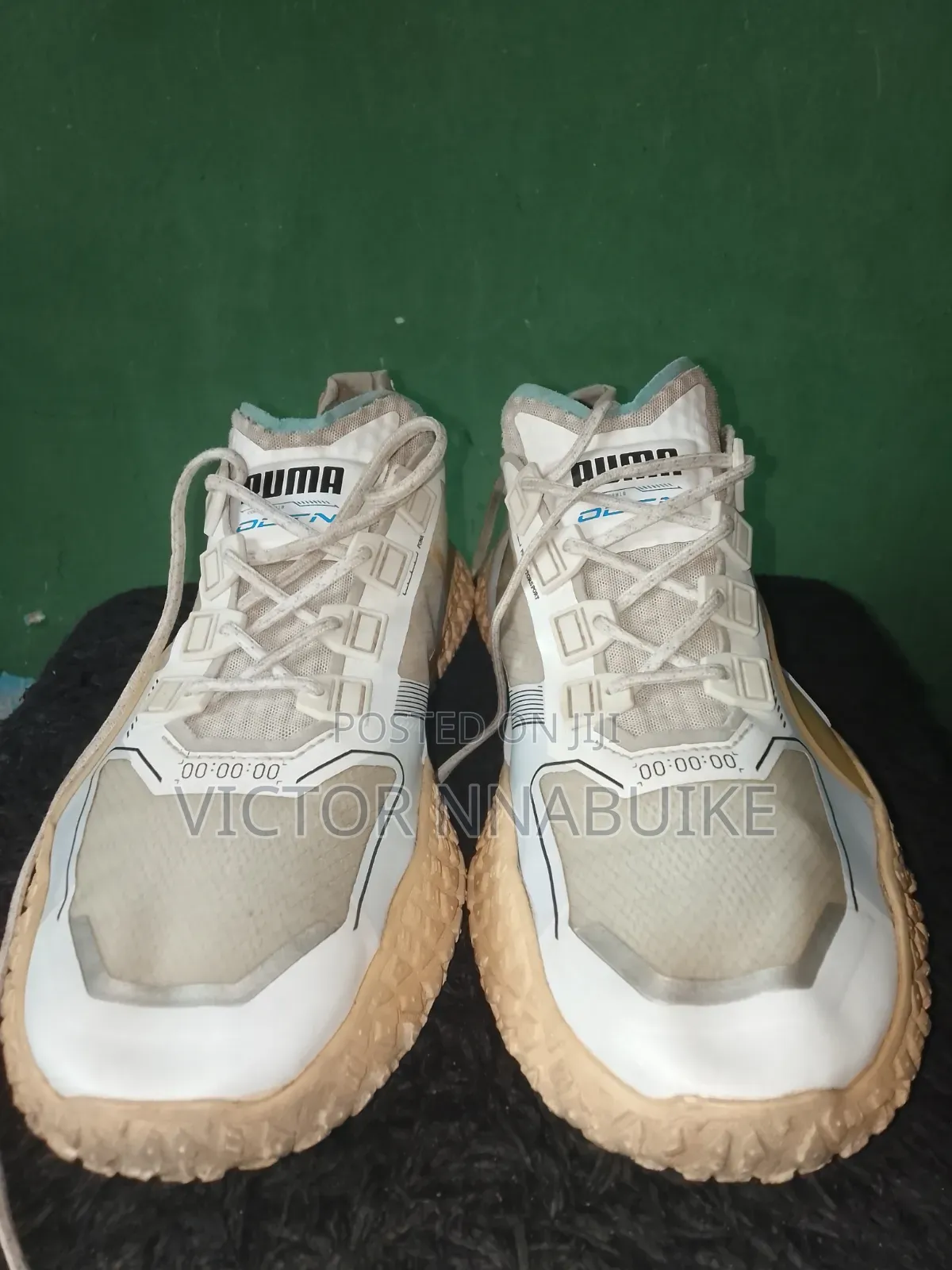 Puma Sneakers