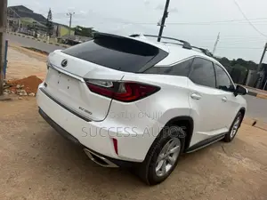 Lexus RX 350 AWD 2017 White