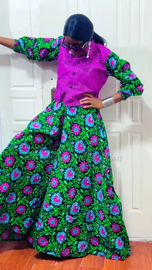 Big Classy Gown With Pockets - Style 731
