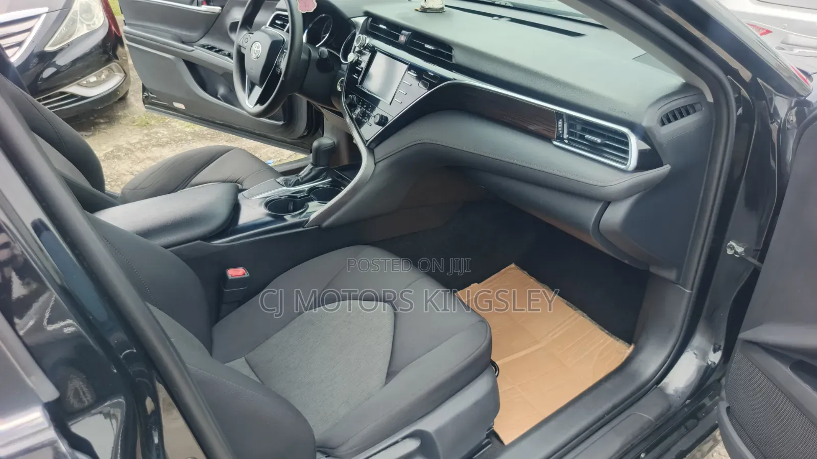 Toyota Camry 2019 Black