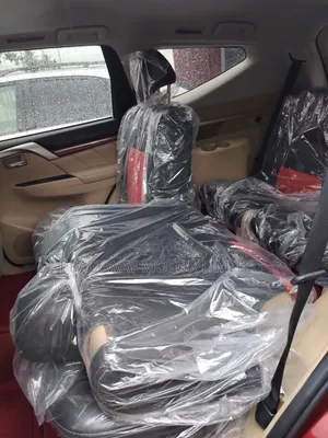 Mitsubishi Montero Sport 2016 Red