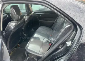 Toyota Corolla 2015 Black