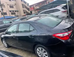Toyota Corolla LE Eco 4dr Sedan (1.8L 4cyl CVT) 2015 Black