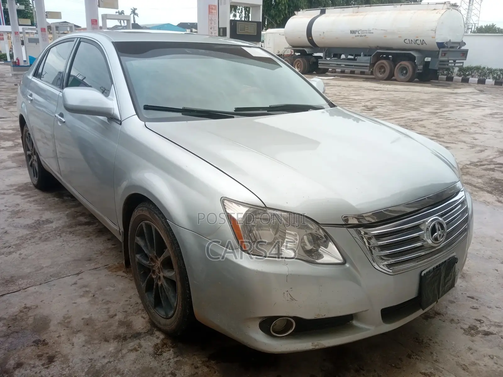 Toyota Avalon 2006 Silver