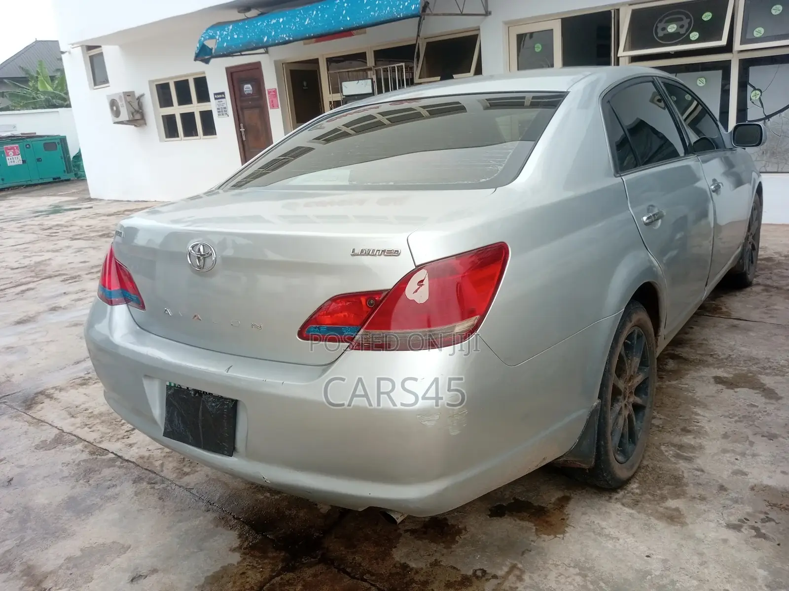 Toyota Avalon 2006 Silver