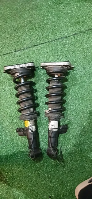 BMW Back Shocks G05 G06. X7