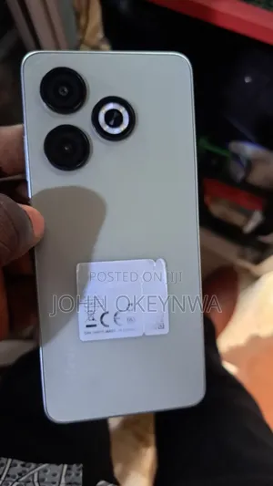 Infinix Smart 10 HD 64 GB White