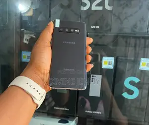 Samsung Galaxy S10 128 GB Black