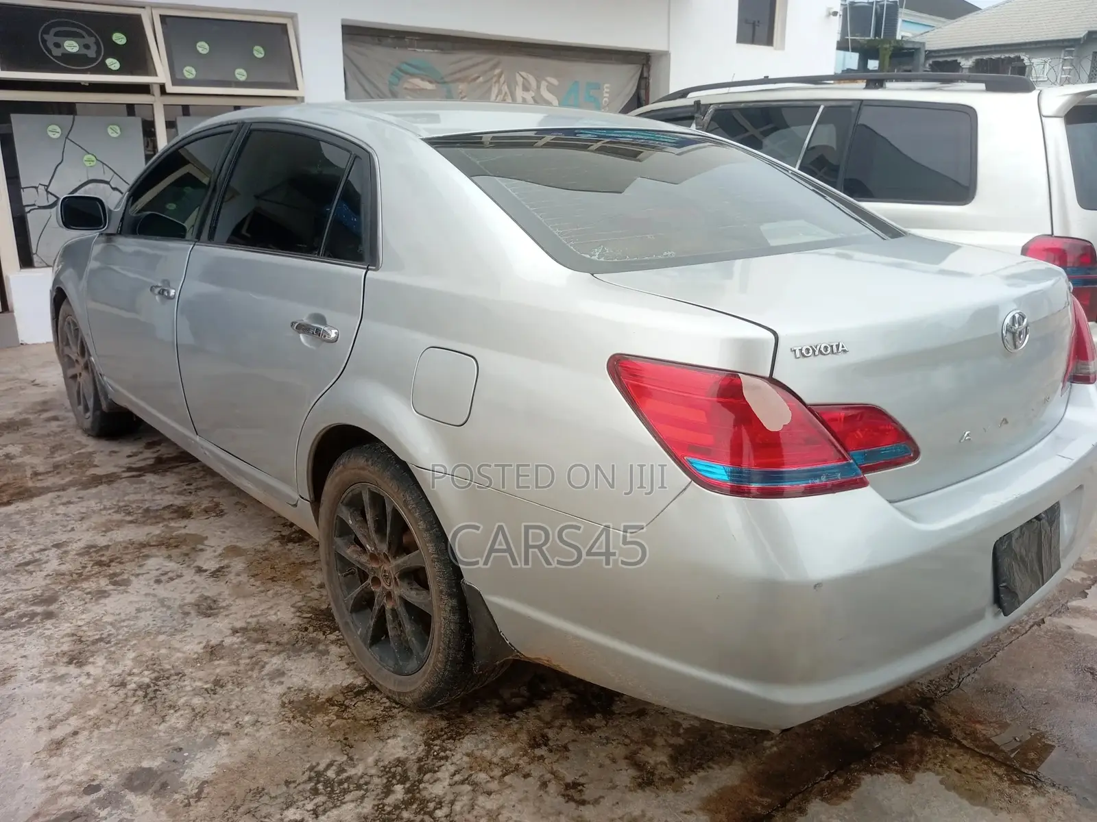 Toyota Avalon 2006 Silver