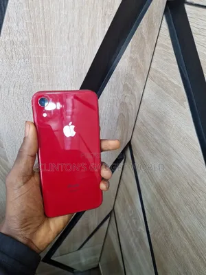 Apple iPhone XR 64 GB Red