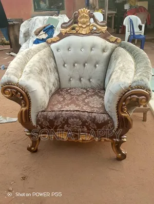 Elegant Royal Chair