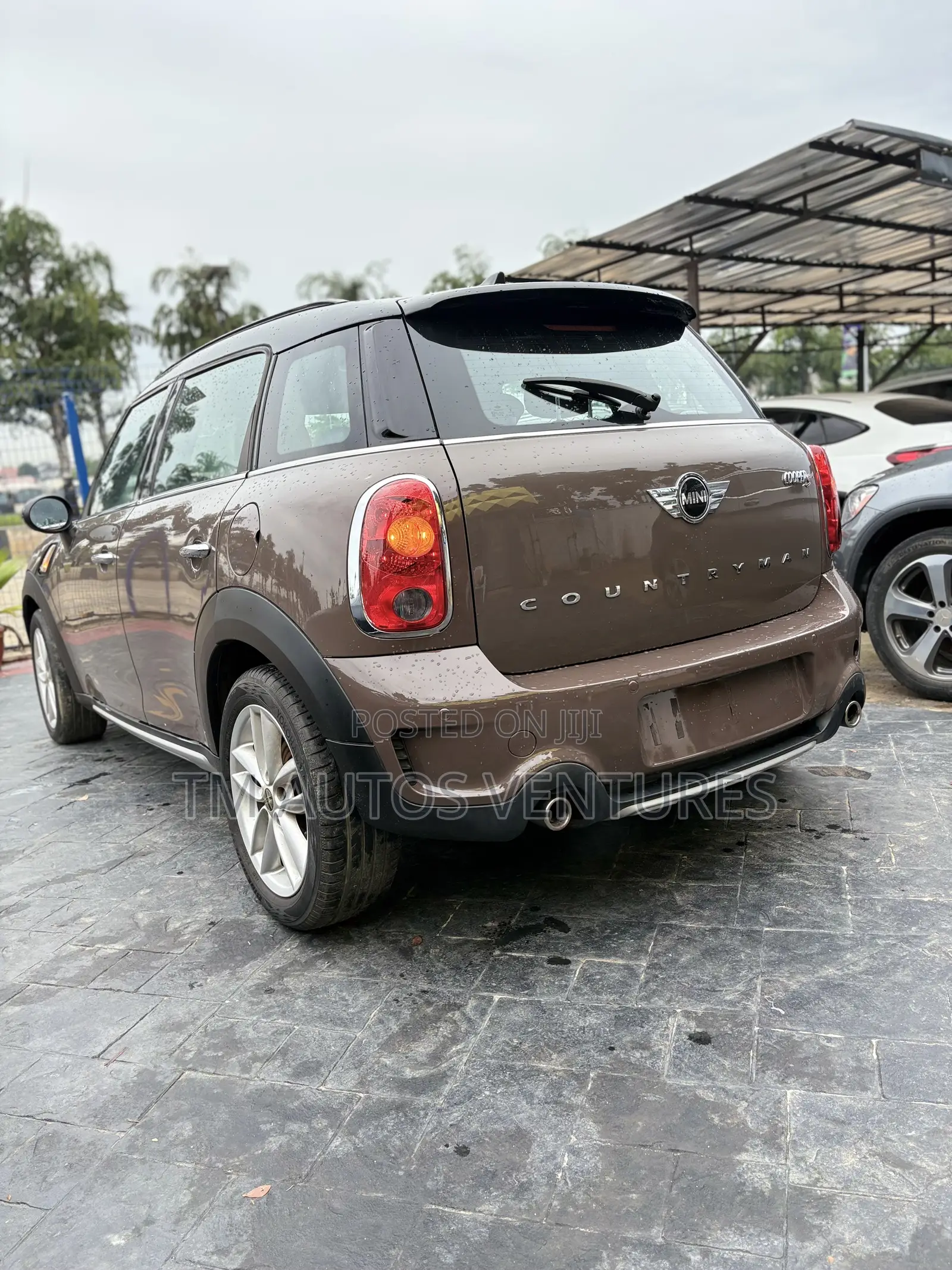 Mini Cooper 2014 Brown