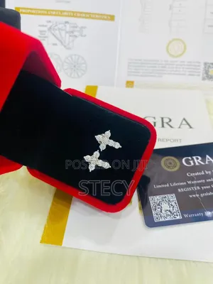 Moissanite Diamond Earrings: Boxed