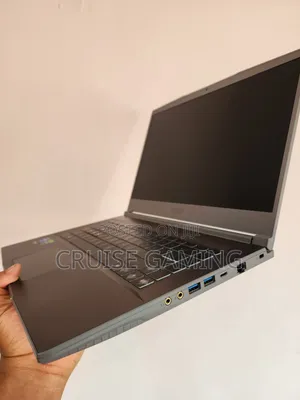 Laptop MSI GF63 16GB Intel Core i5 SSD 512GB