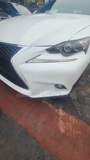 Lexus IS 250 4WD 2014 White