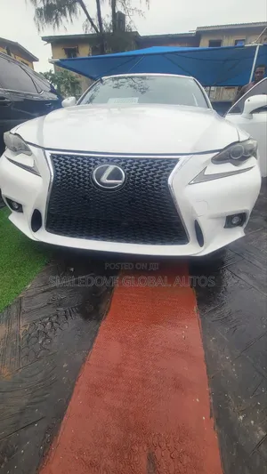 Lexus IS 250 4WD 2014 White