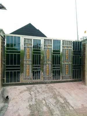 Stainless Steel Gate Gold Horse