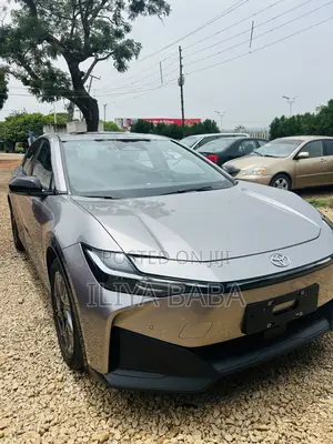 New Toyota Camry 2025 Gray